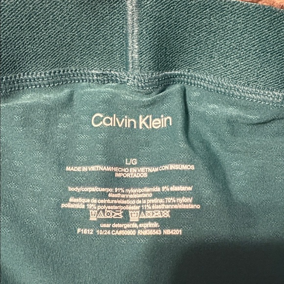 Calvin Klein Men's Aqua Boxer Briefs - Picture 2 of 4